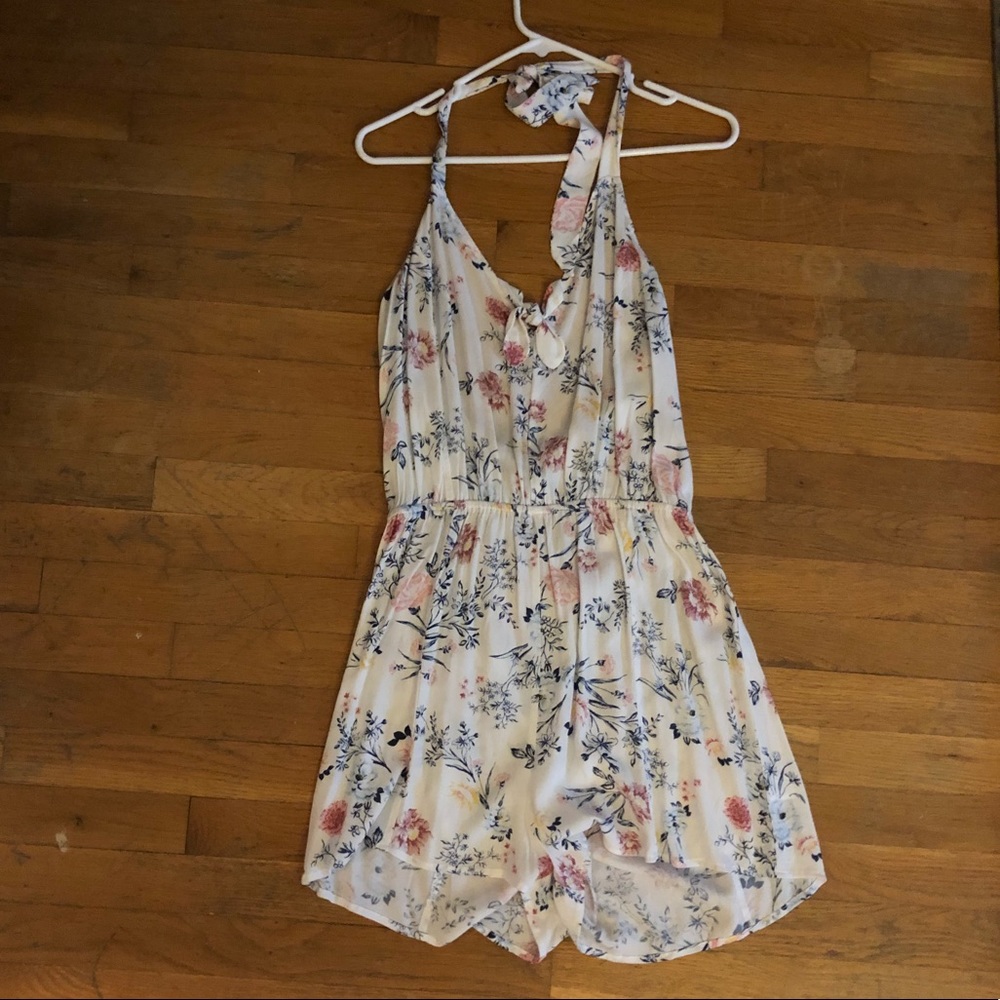 Kendall & Kylie white floral romper